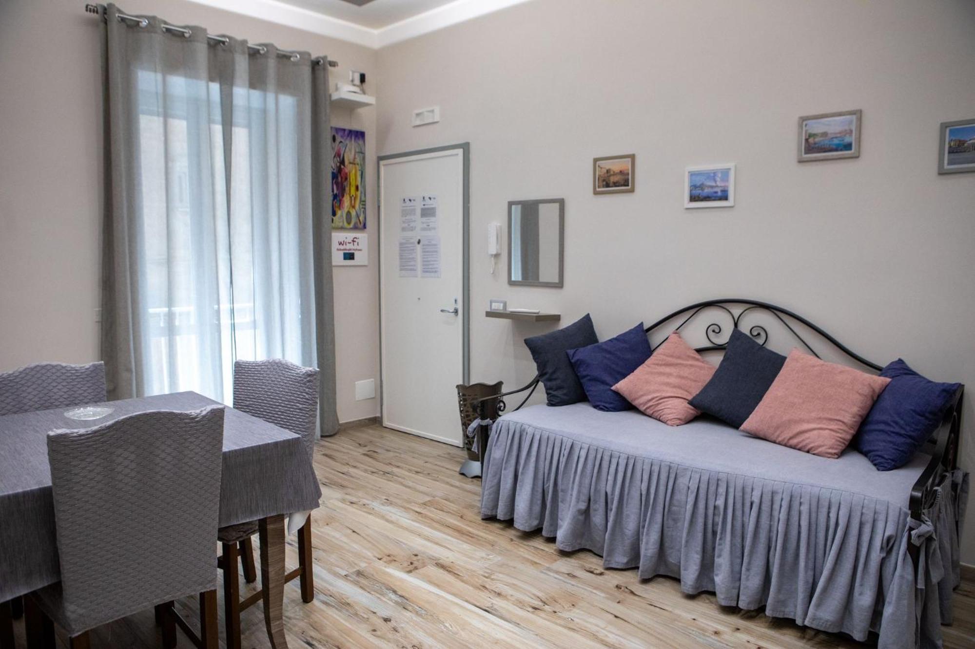 Apartment House Carme Naples